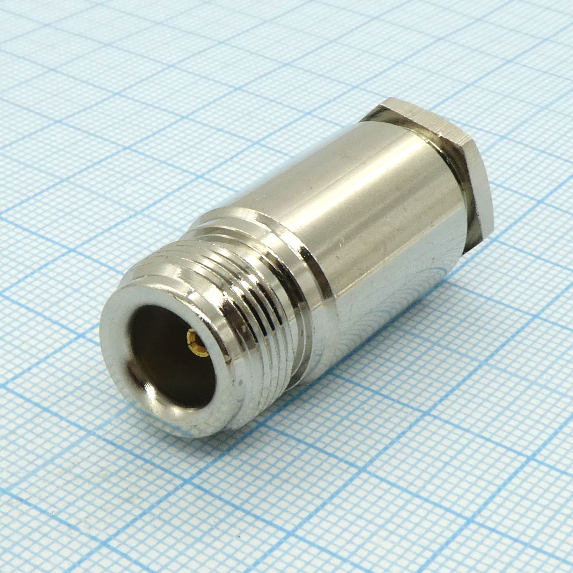 N �� ����� RG-213