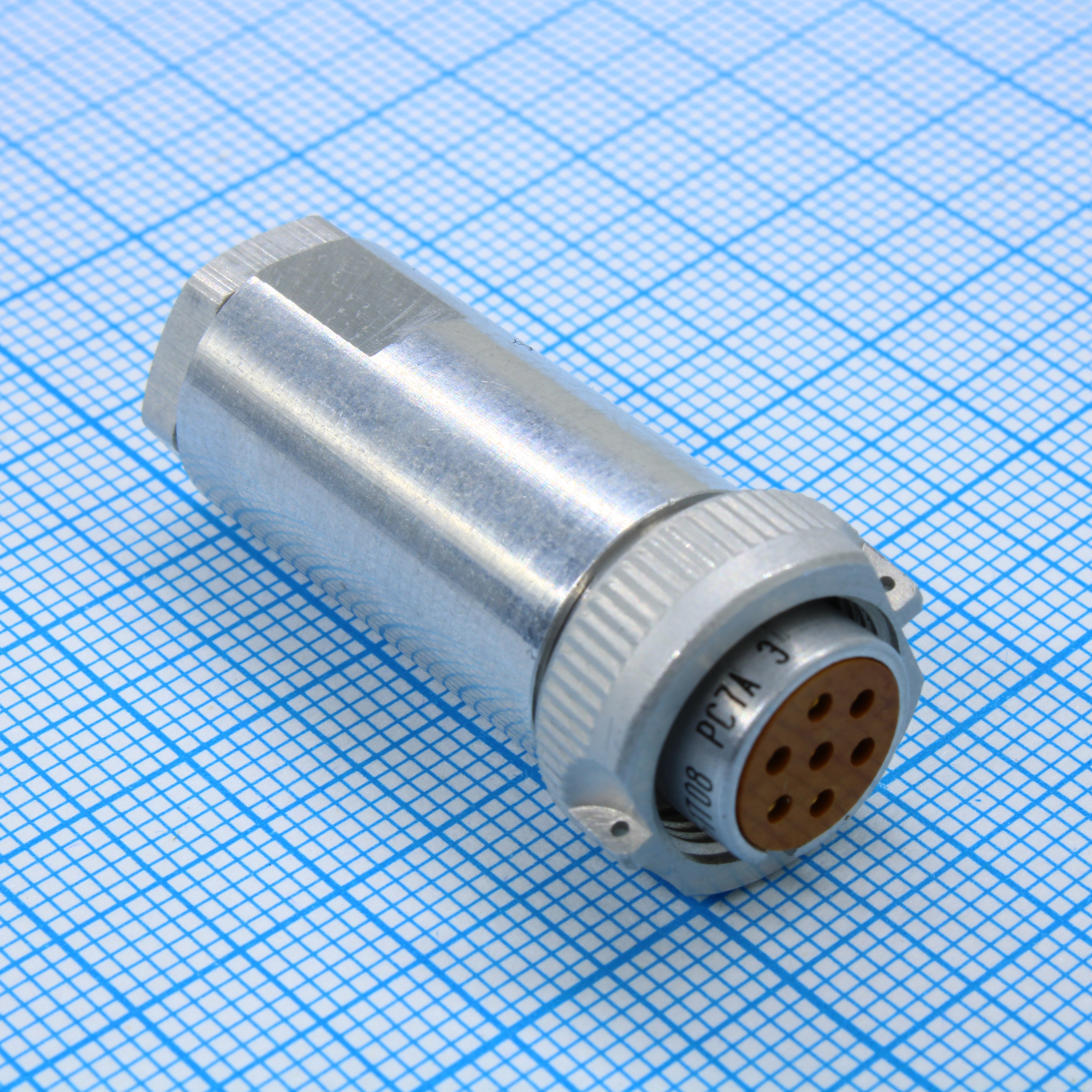 ��7�� ������� �/�