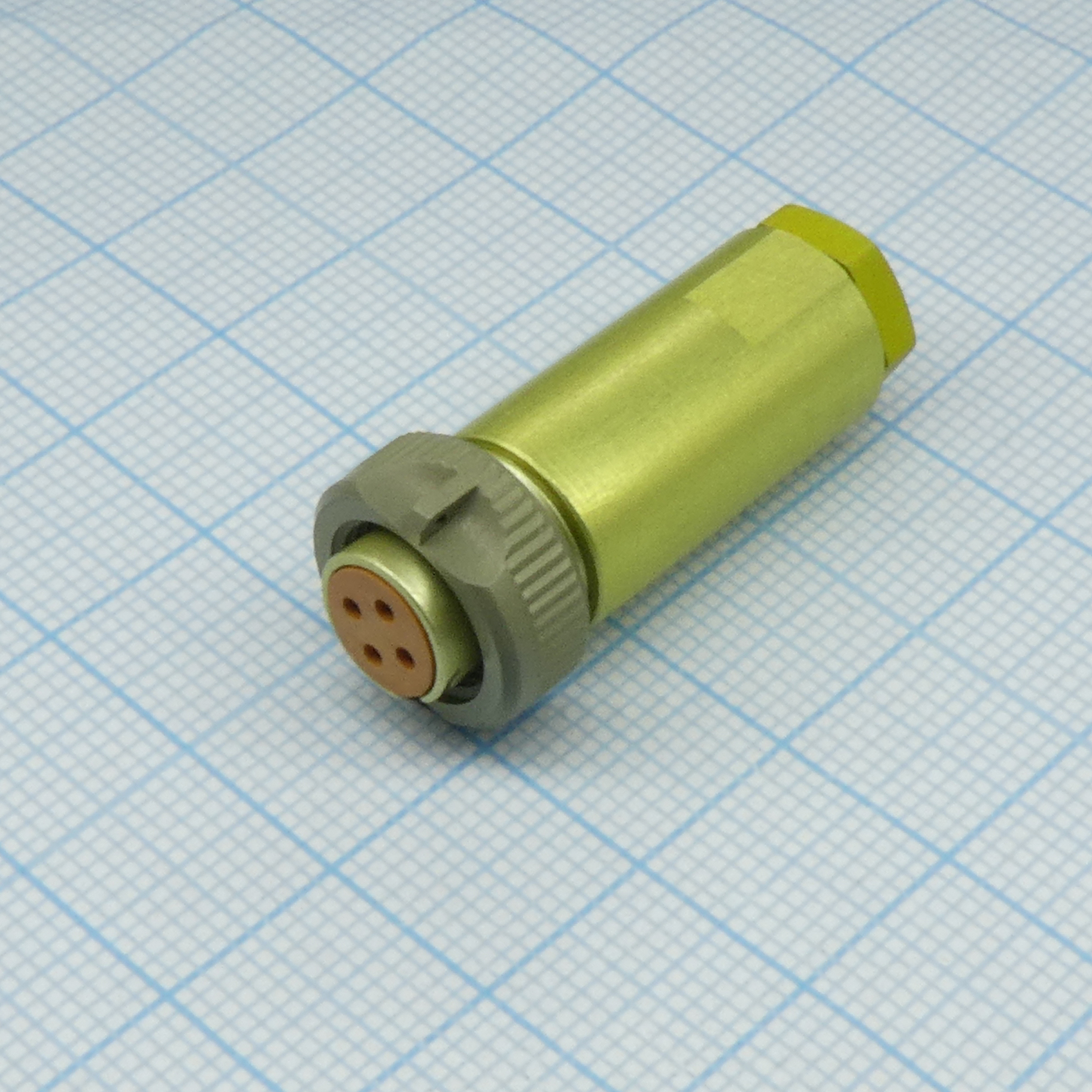 ��4�� ������� �/�