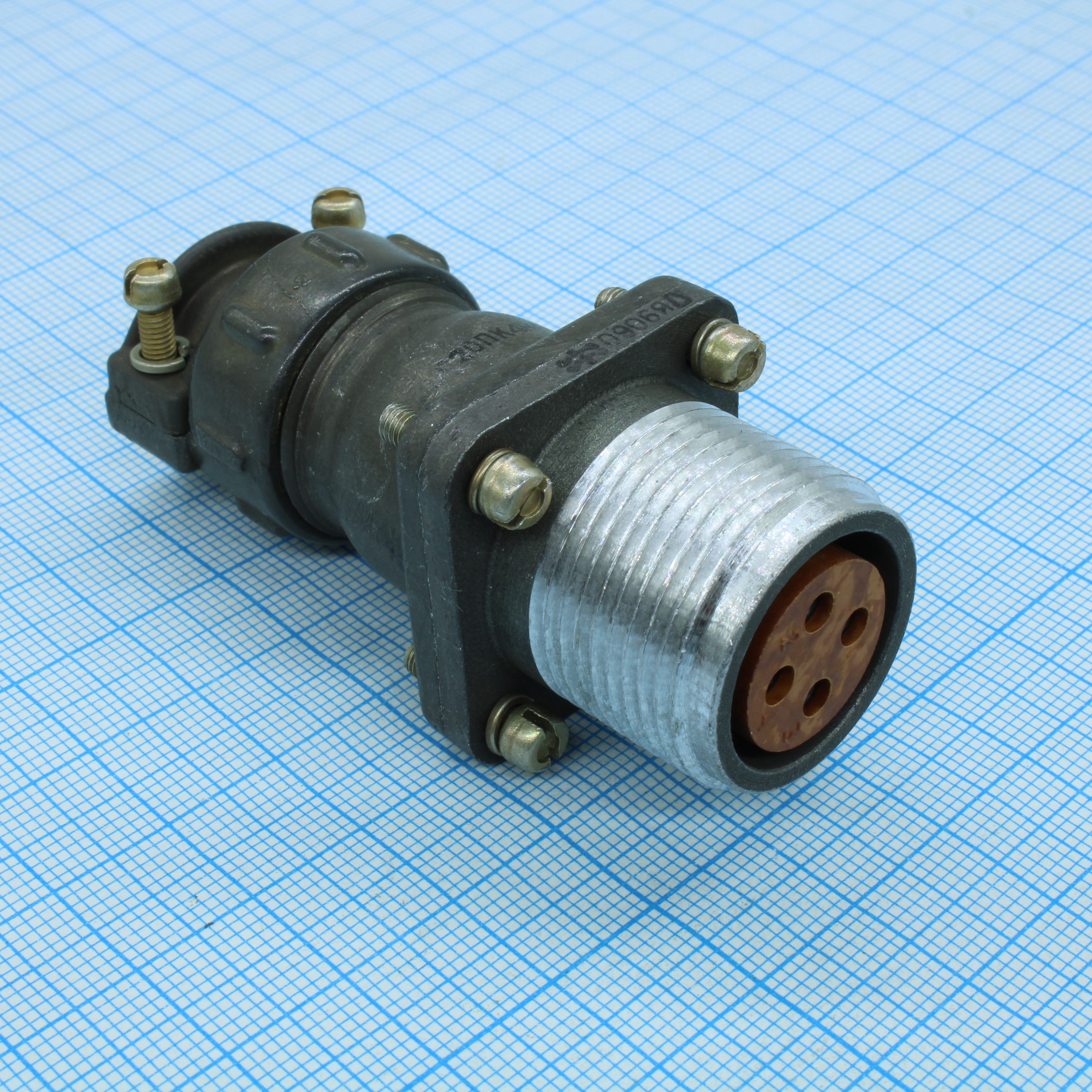 ��20��4��8 �������