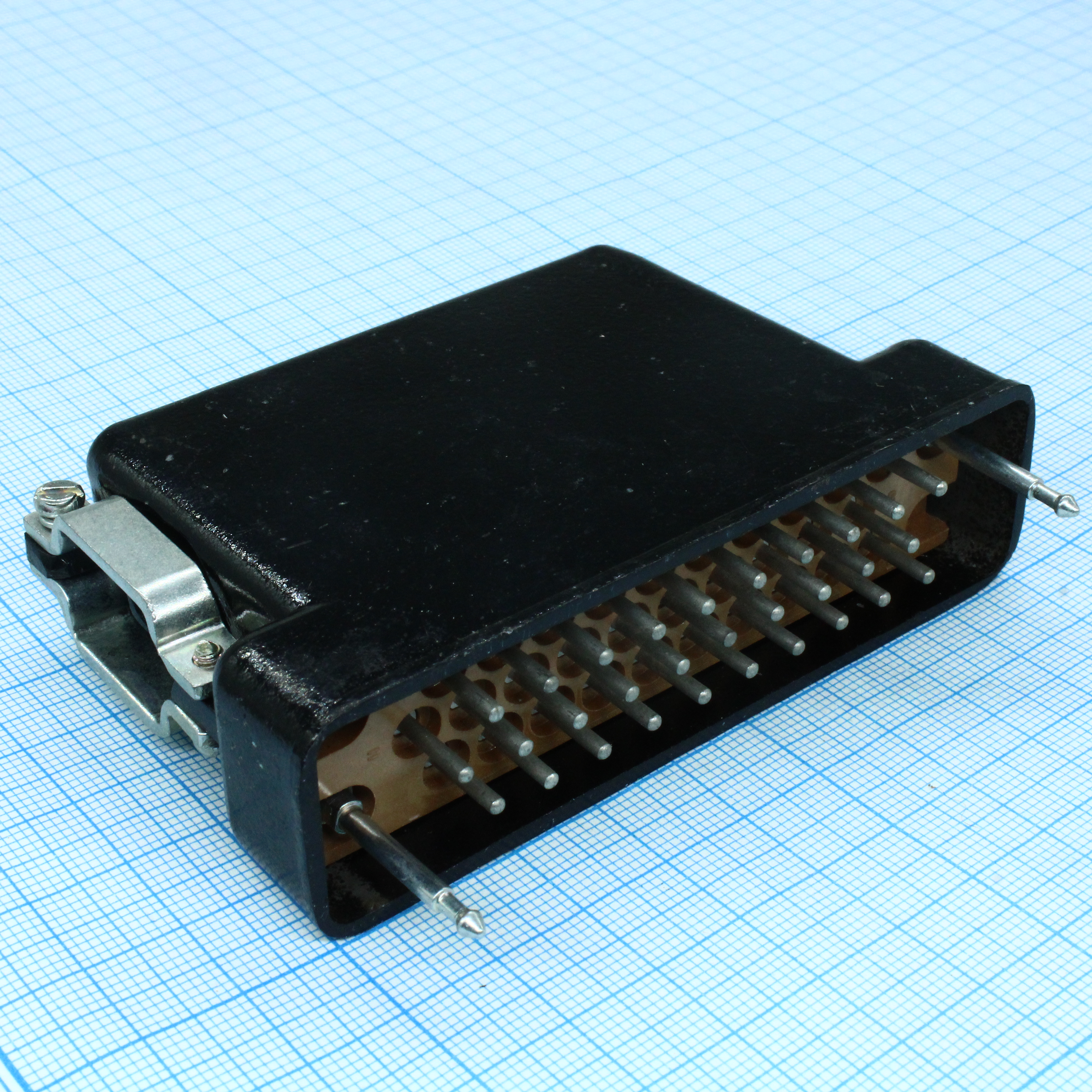 ��10-30 ��-� ����� �/�